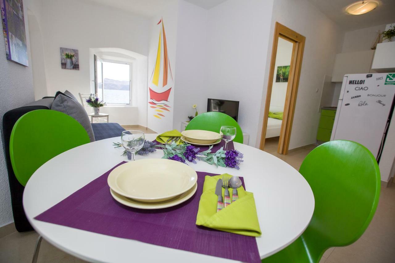 Apartmani Cindric คาร์โลบัก ภายนอก รูปภาพ