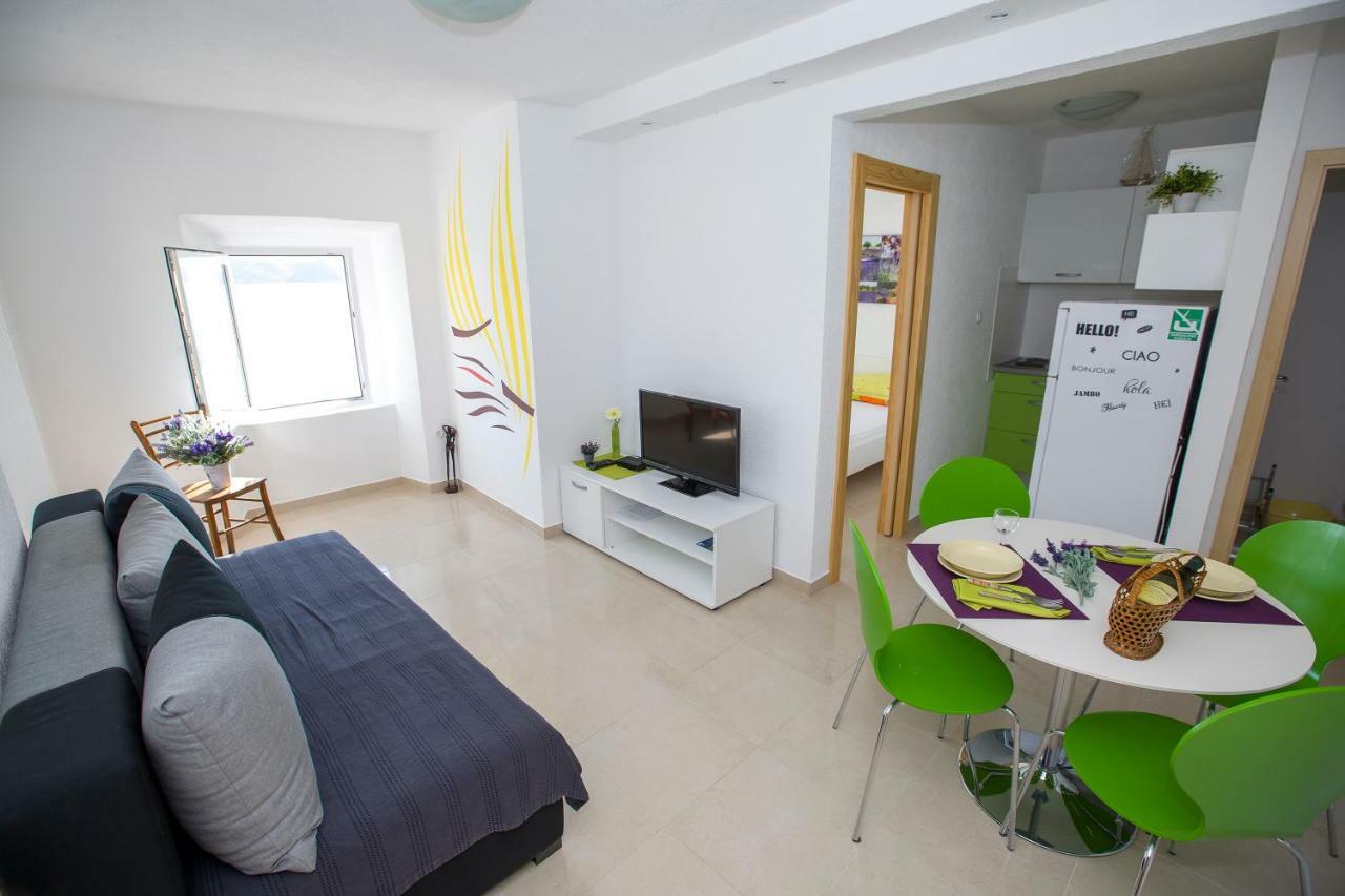 Apartmani Cindric คาร์โลบัก ภายนอก รูปภาพ